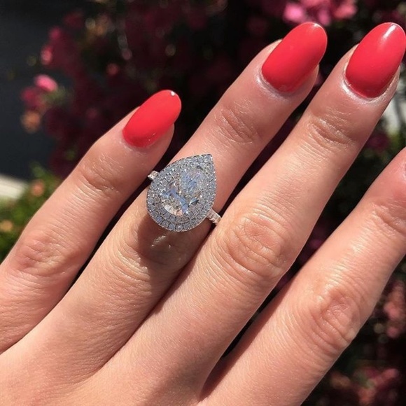 **BASMA* Silver x Zircon Water Drop Shaped Fashion Ring Size 8 - Picture 1 of 7